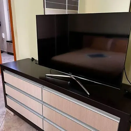 Apartment 2-bedroom Unit In Tirana