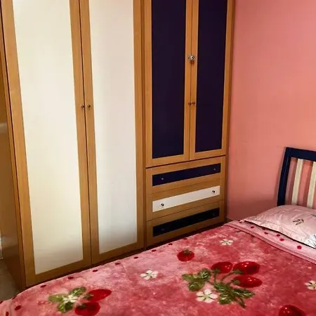 Apartment 2-bedroom Unit In *